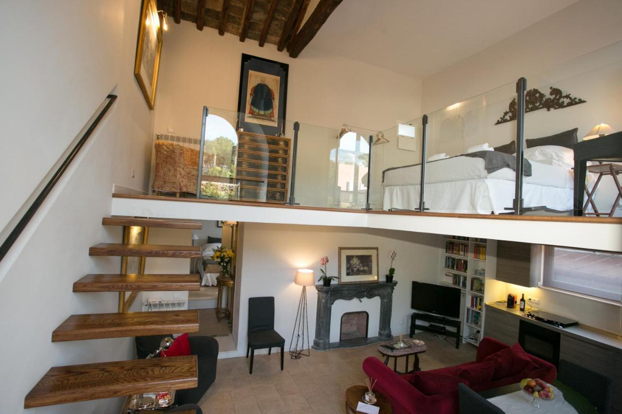 Your Prestigious Penthouse At The Spanish Steps Apartment *